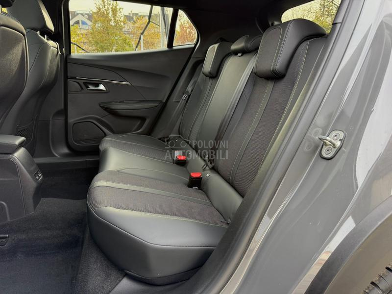 Peugeot 2008 GT/Pano/Kamera