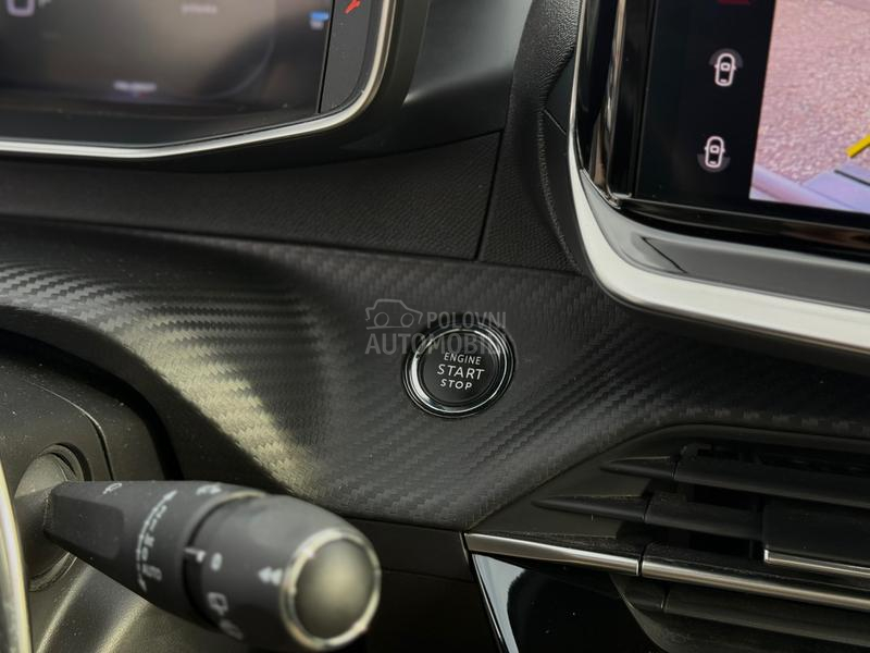 Peugeot 2008 GT/Pano/Kamera