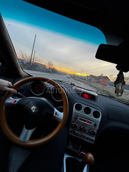 Alfa Romeo 156 