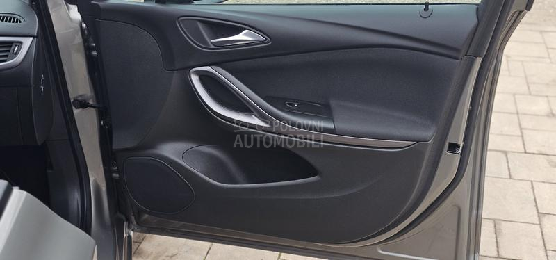 Opel Astra K 1.6cdti NOV