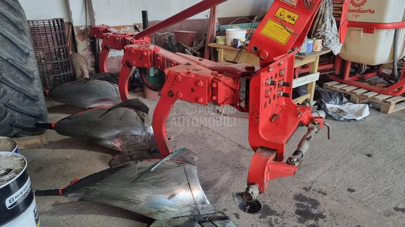 Vogel Noot Farmer 3S M950 4 glave