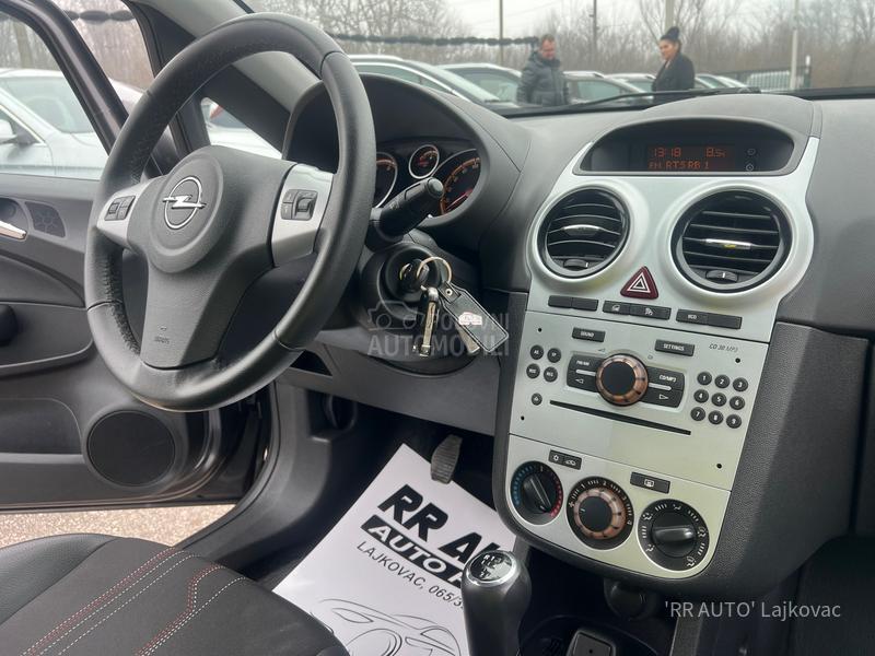 Opel Corsa D 1.3 CDTI COSMO