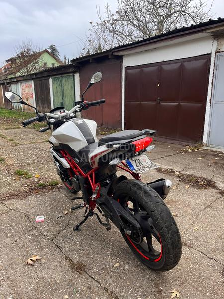 Benelli BN 125 BN125