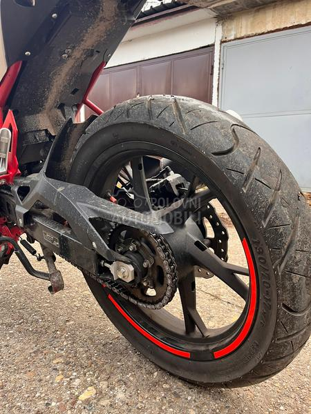 Benelli BN 125 BN125