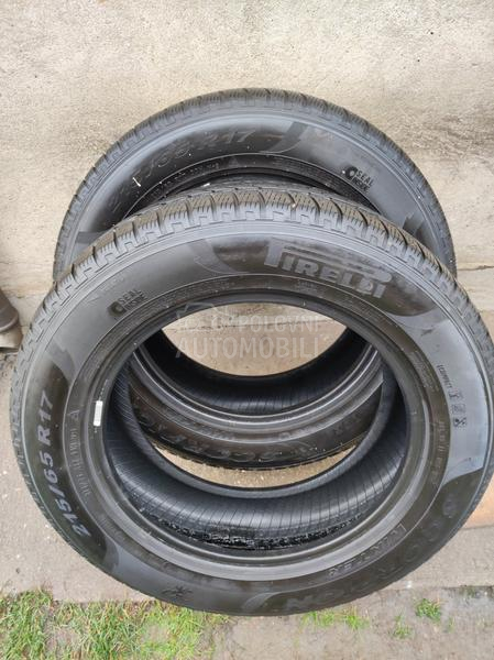 Pirelli 215/65 R17 Zimska