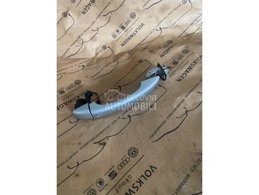 Kvaka na vratima za Audi Q3 od 2011. do 2018. god.