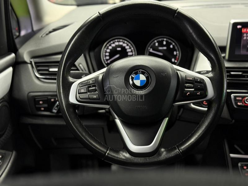 BMW 218 D GRAN TOURER/8 guma