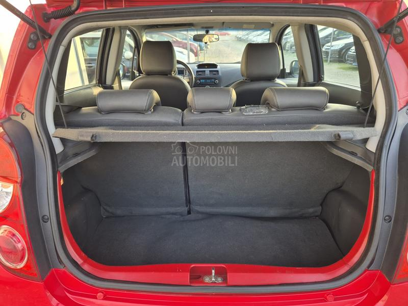 Chevrolet Spark 1.0/TNG/