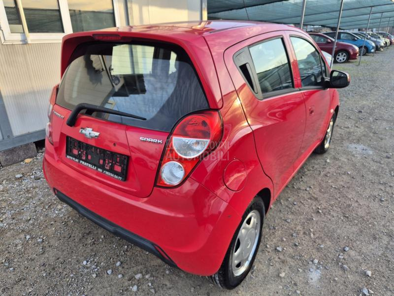 Chevrolet Spark 1.0/TNG/