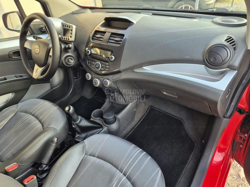 Chevrolet Spark 1.0/TNG/