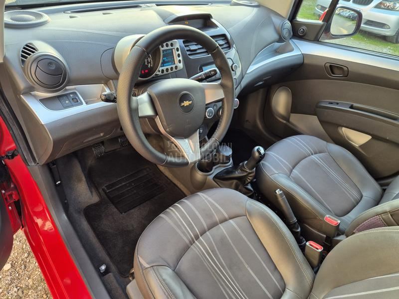 Chevrolet Spark 1.0/TNG/