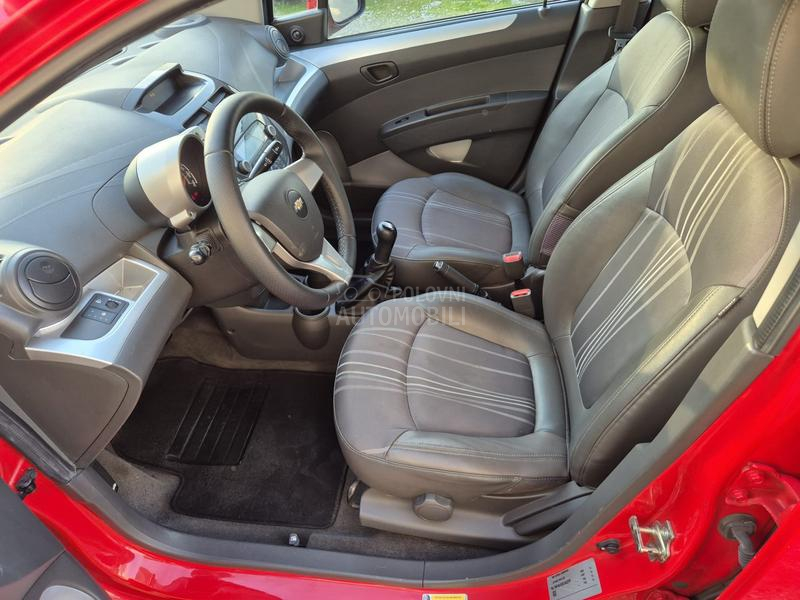 Chevrolet Spark 1.0/TNG/