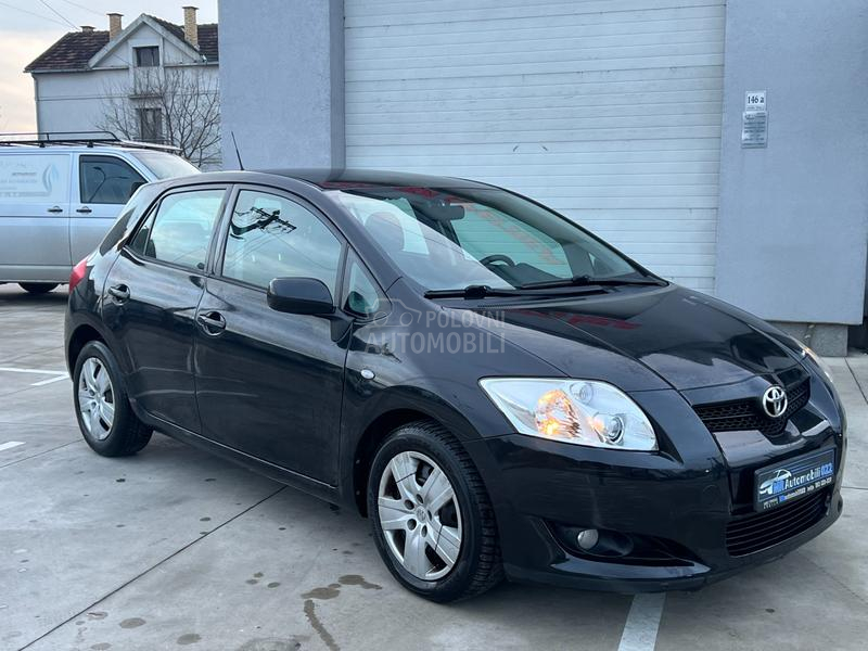 Toyota Auris 1.4D-4D LUNA