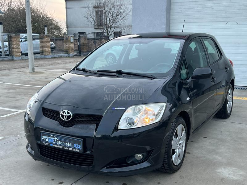 Toyota Auris 1.4D-4D LUNA