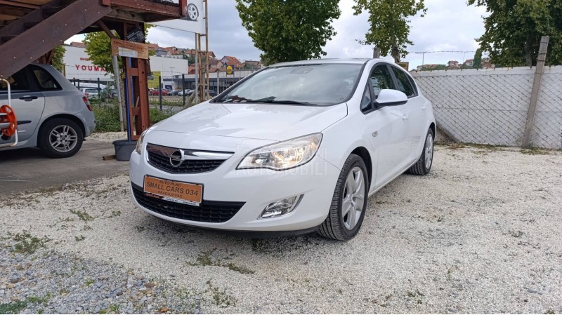 Opel Astra J 1.7CDTI ENJOY