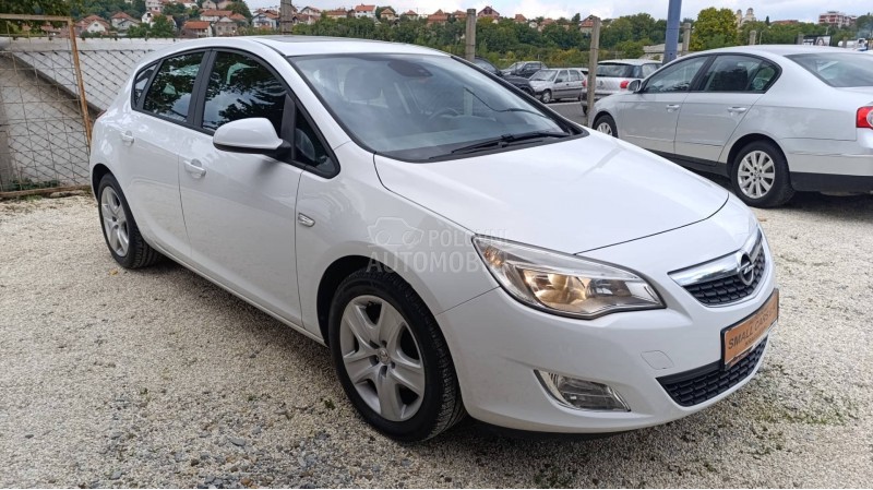 Opel Astra J 1.7CDTI ENJOY