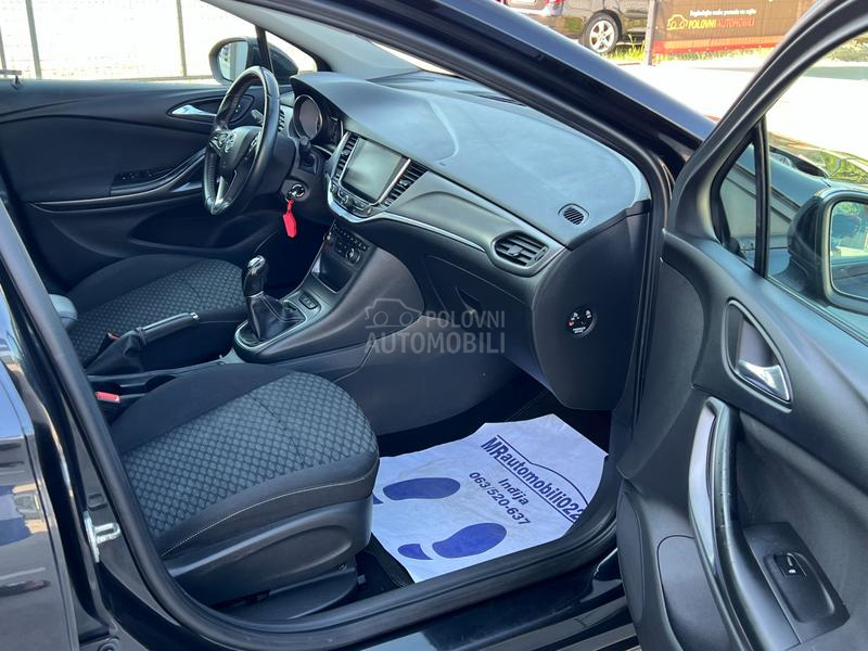 Opel Astra K 1.7CDTi DYNAMIC/NAAV