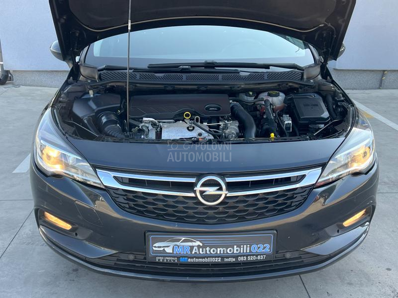 Opel Astra K 1.7CDTi DYNAMIC/NAAV