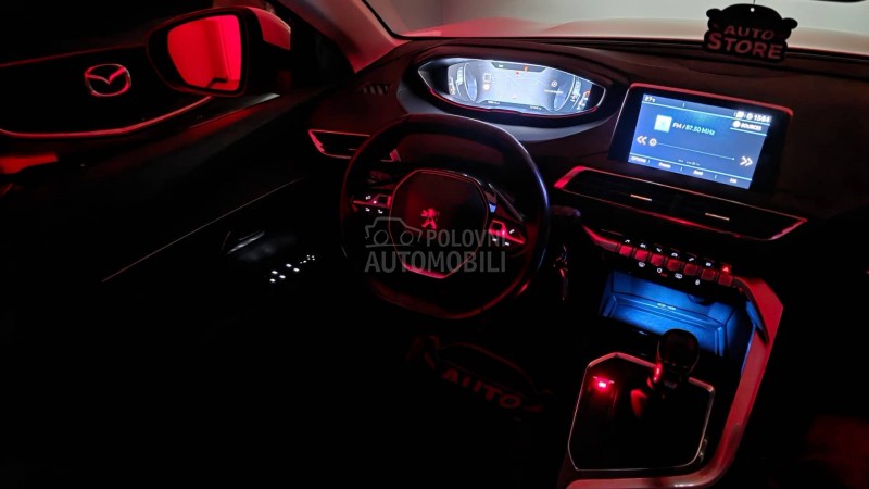 Peugeot 3008 1.2i Executive