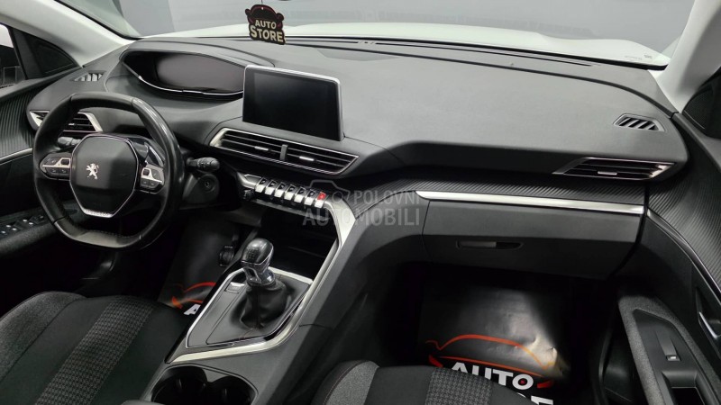 Peugeot 3008 1.2i Executive