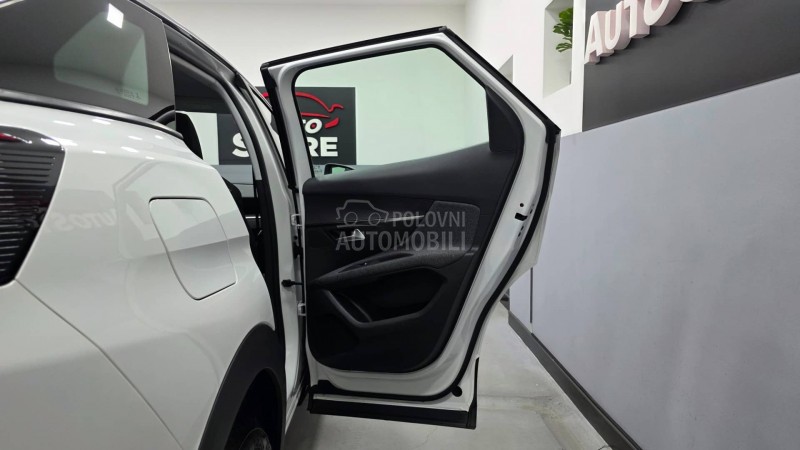 Peugeot 3008 1.2i Executive