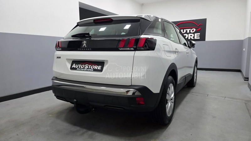 Peugeot 3008 1.2i Executive