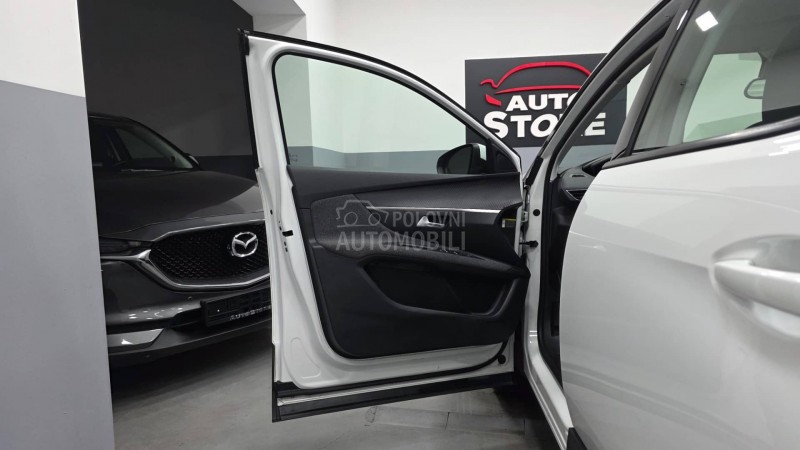 Peugeot 3008 1.2i Executive