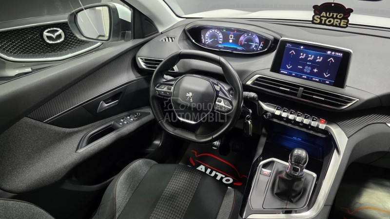 Peugeot 3008 1.2i Executive