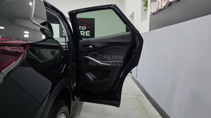 Opel Grandland 1.2 Business