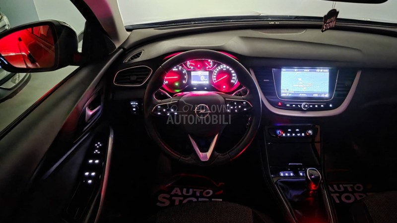 Opel Grandland 1.2 Business