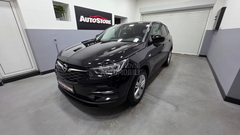 Opel Grandland 1.2 Business