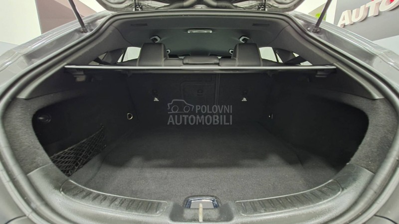 Mercedes Benz CLA 180 Shooting Brake 