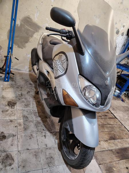 Yamaha T max