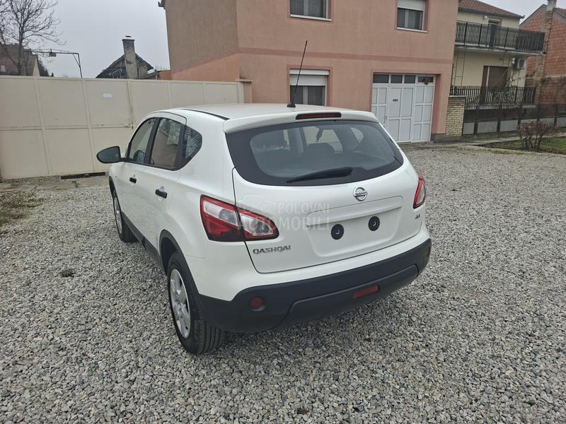 Nissan Qashqai 1.5 dci