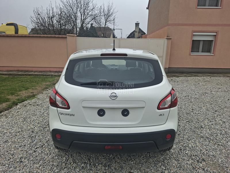 Nissan Qashqai 1.5 dci