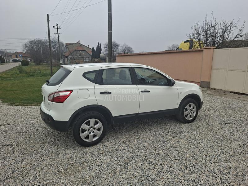 Nissan Qashqai 1.5 dci