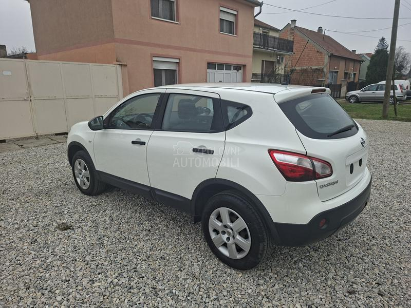 Nissan Qashqai 1.5 dci