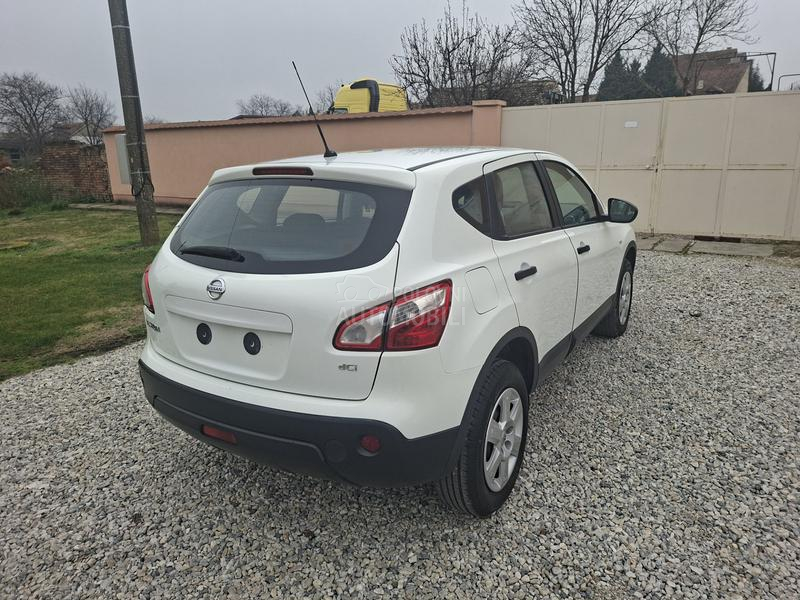 Nissan Qashqai 1.5 dci