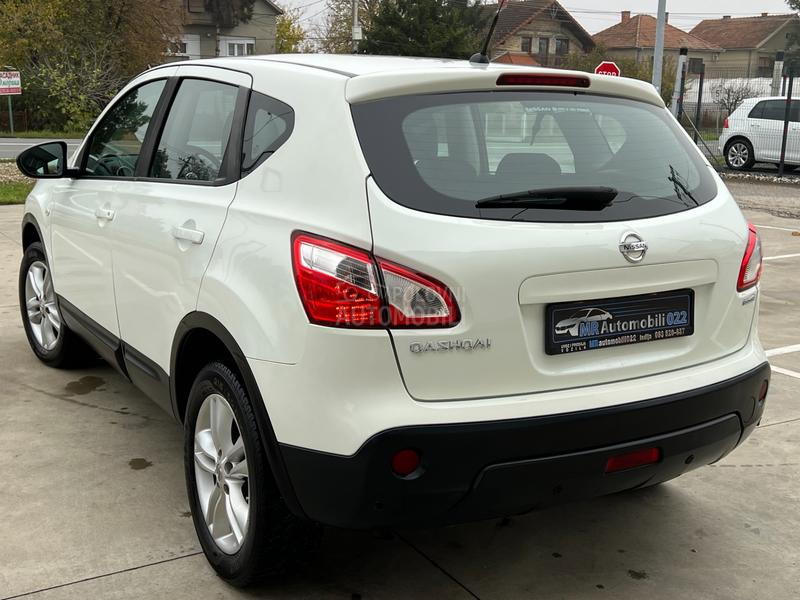 Nissan Qashqai 1.6b TEKNA