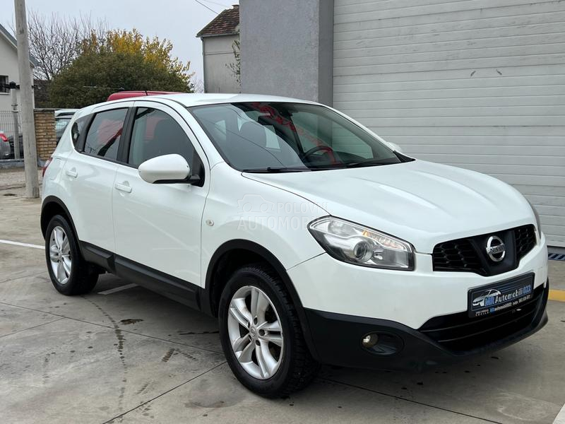 Nissan Qashqai 1.6b TEKNA