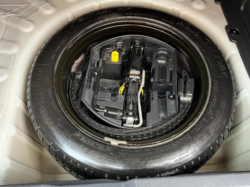 Peugeot 3008 1.6HDi PANOR/PERLA