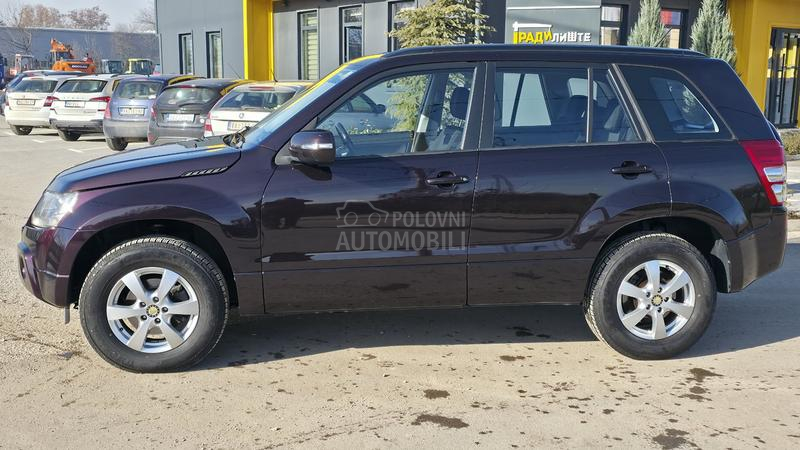 Suzuki Grand Vitara 2.0/A u t o m a t/CH