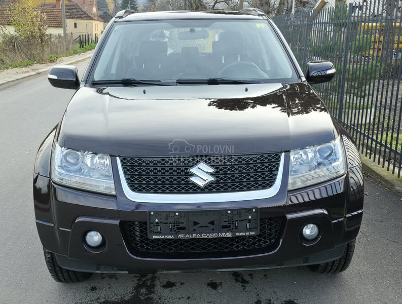 Suzuki Grand Vitara 2.0/A u t o m a t/CH