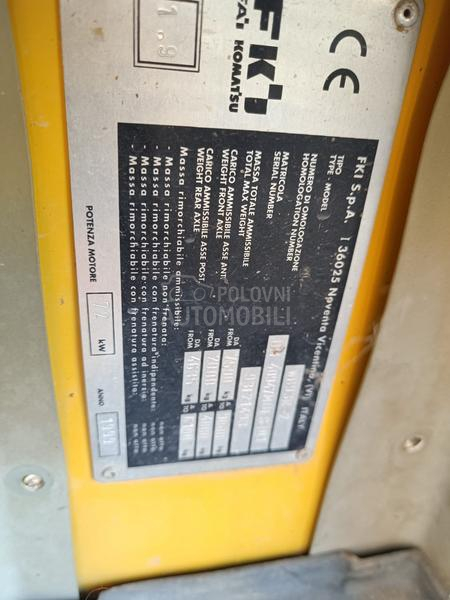 Komatsu WB93R Utility