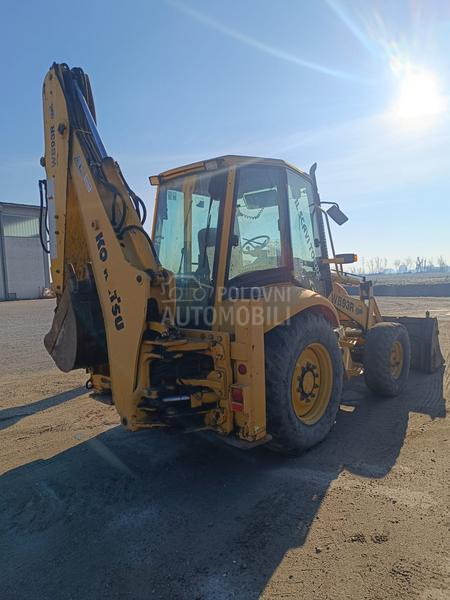 Komatsu WB93R Utility