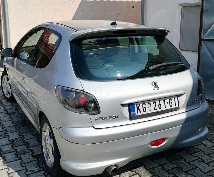 Peugeot 206 
