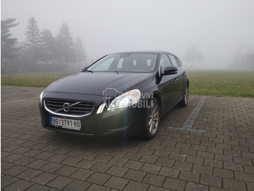 Volvo V60 2,0 D3
