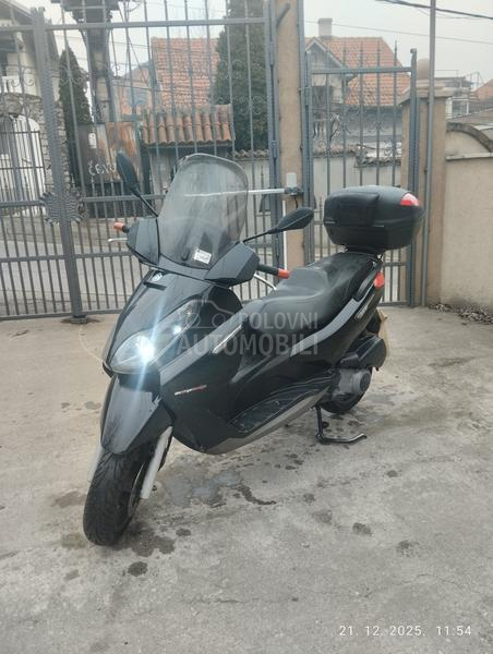 Piaggio x7