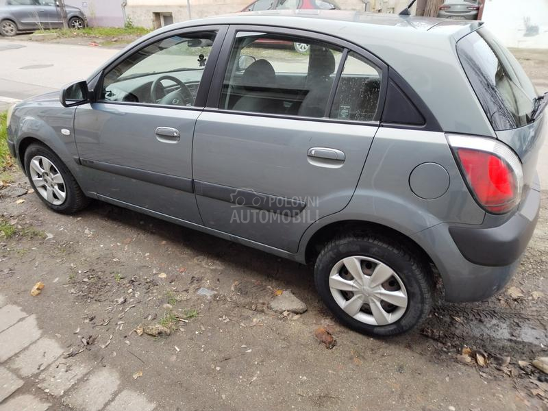 Kia Rio 1.4 HB