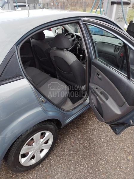 Kia Rio 1.4 HB